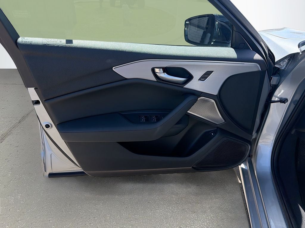 2025 Acura TLX Technology Package