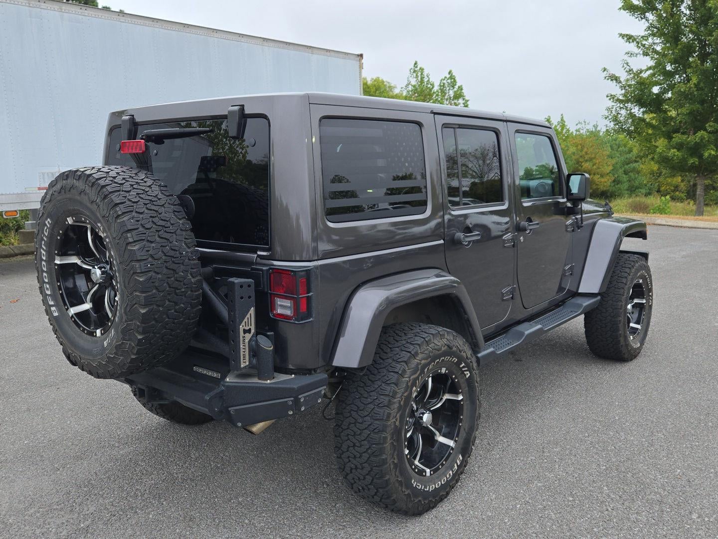 2017 Jeep Wrangler Unlimited Smoky Mountain 4x4