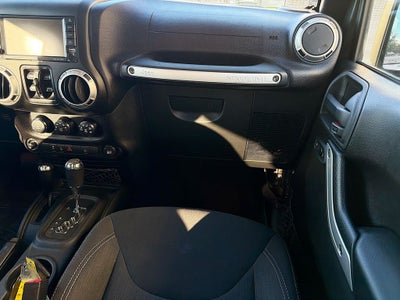 2017 Jeep Wrangler Unlimited Sahara 4x4