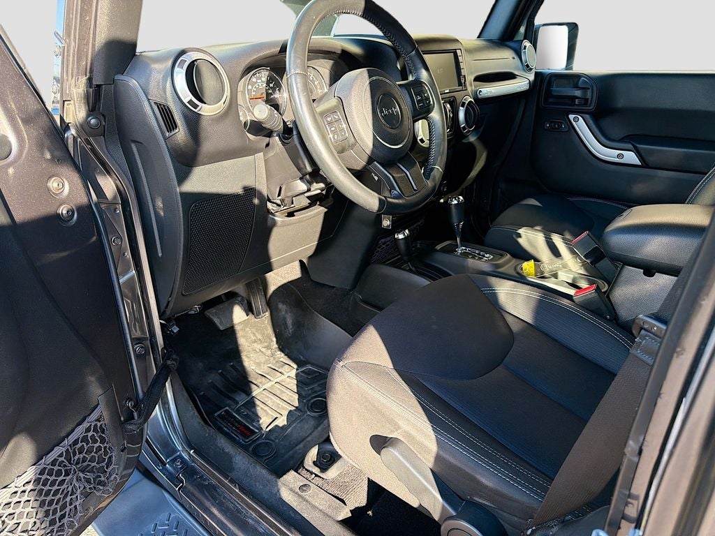 2017 Jeep Wrangler Unlimited Sahara 4x4