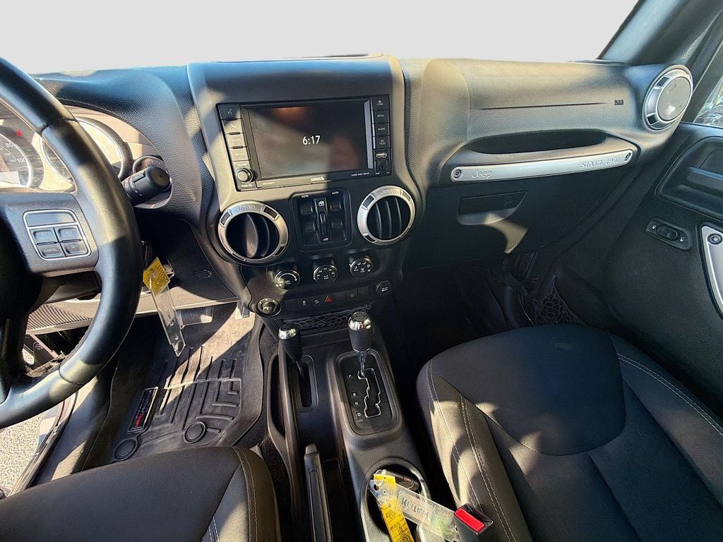 2017 Jeep Wrangler Unlimited Sahara 4x4