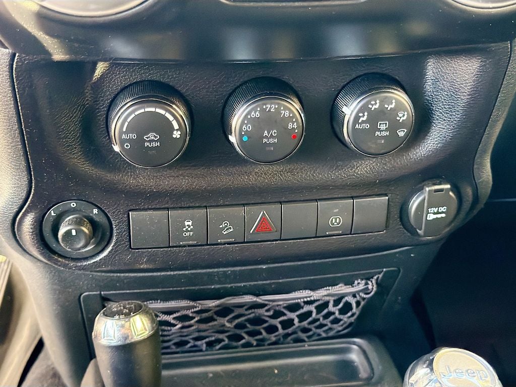 2017 Jeep Wrangler Unlimited Sahara 4x4