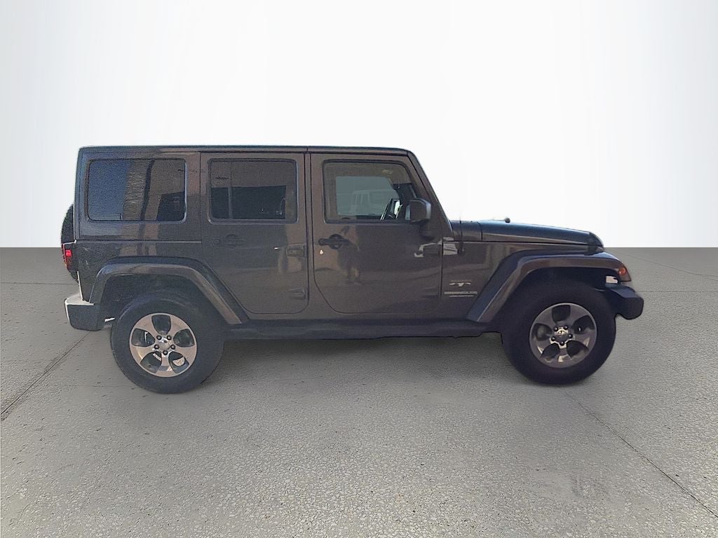 2017 Jeep Wrangler Unlimited Sahara 4x4