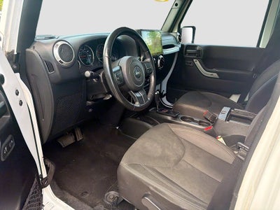 2017 Jeep Wrangler Unlimited Sahara 4x4