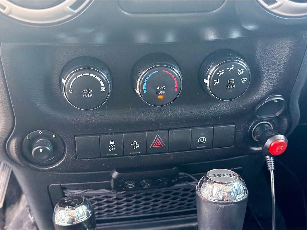 2017 Jeep Wrangler Unlimited Sahara 4x4