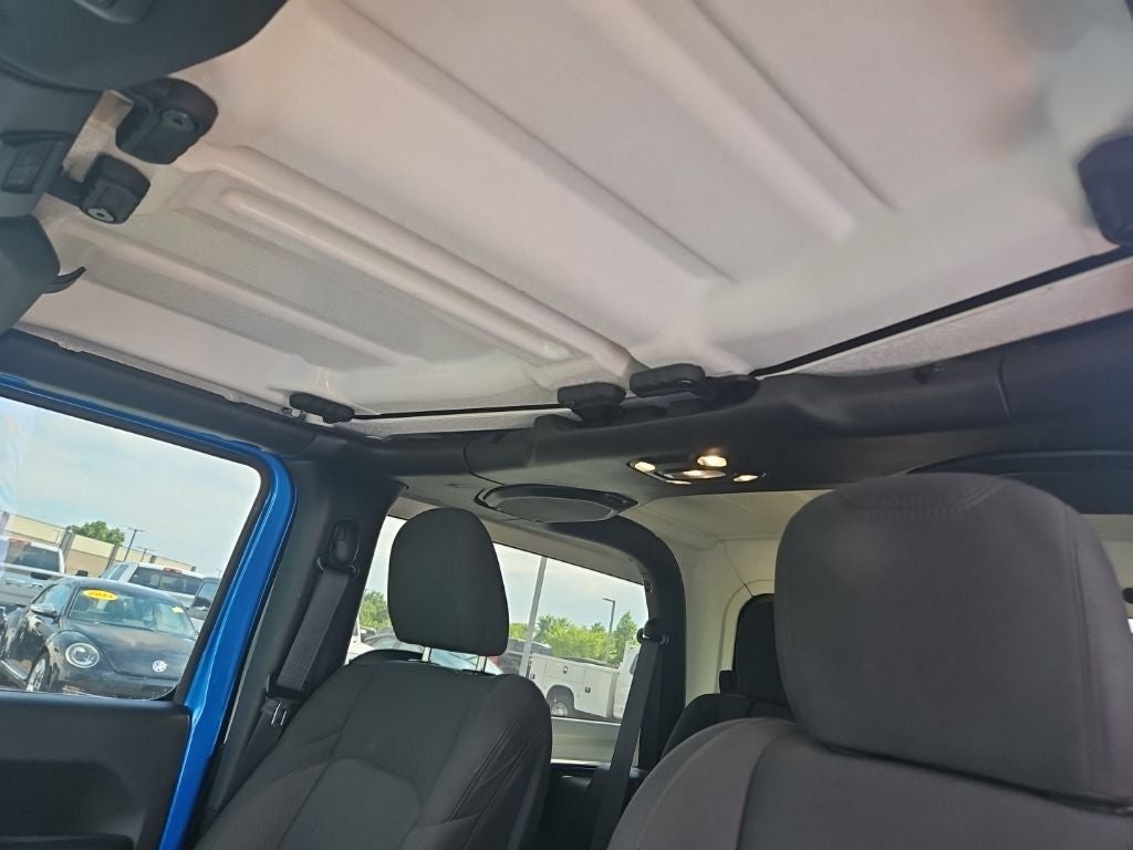 2022 Jeep Wrangler Sport S 4x4