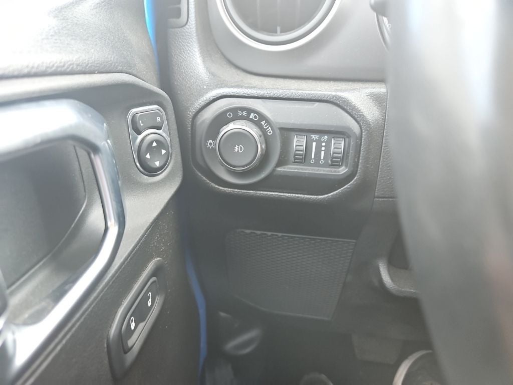 2022 Jeep Wrangler Sport S 4x4