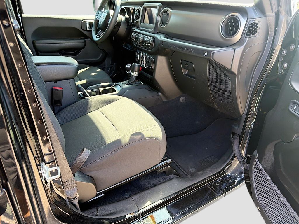 2023 Jeep Wrangler 4-Door Sport S 4x4