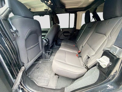 2022 Jeep Wrangler Unlimited Willys 4x4