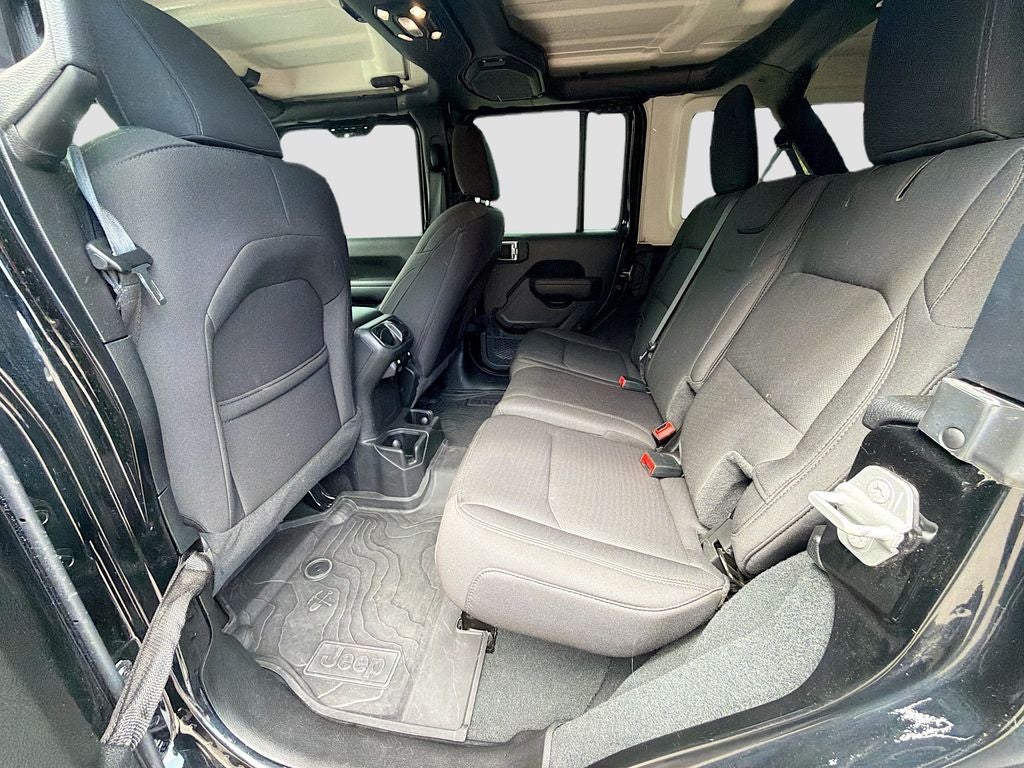 2022 Jeep Wrangler Unlimited Willys 4x4