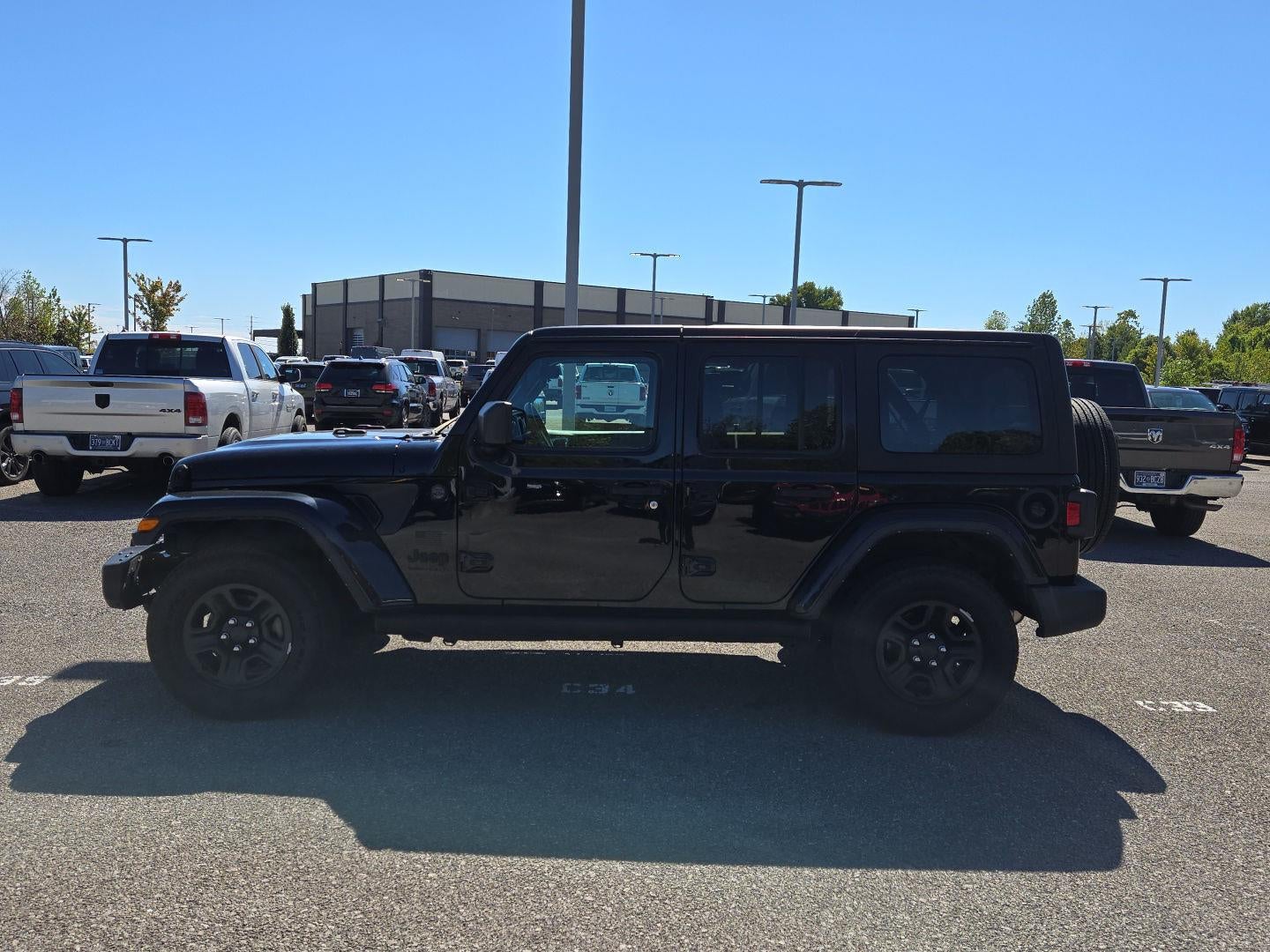 2023 Jeep Wrangler Freedom