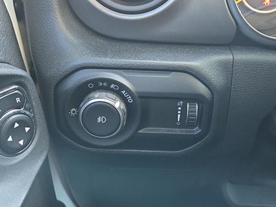 2023 Jeep Wrangler 4-Door Willys 4x4