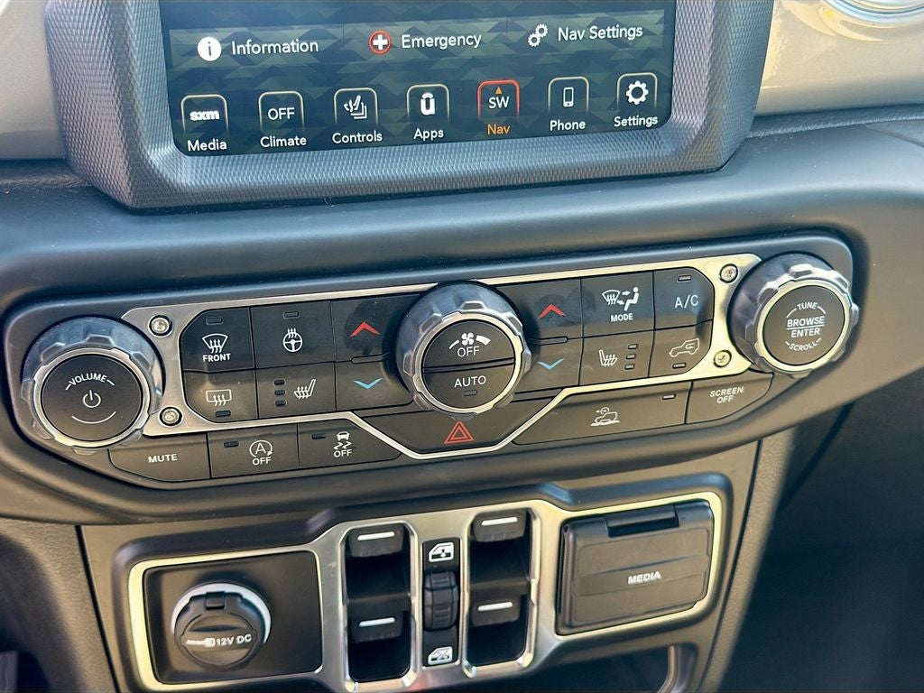 2022 Jeep Wrangler Unlimited Sahara 4x4
