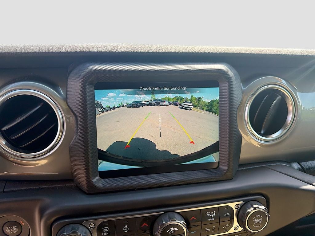 2022 Jeep Wrangler Unlimited Sahara 4x4