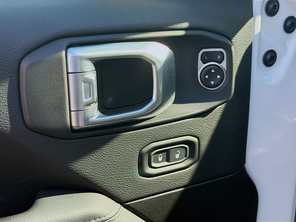 2021 Jeep Wrangler Unlimited Sahara 4x4