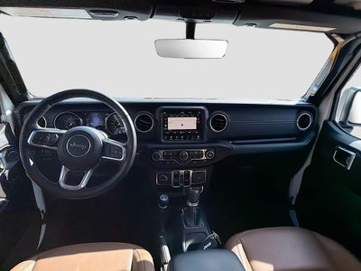 2022 Jeep Wrangler Unlimited Sahara 4x4