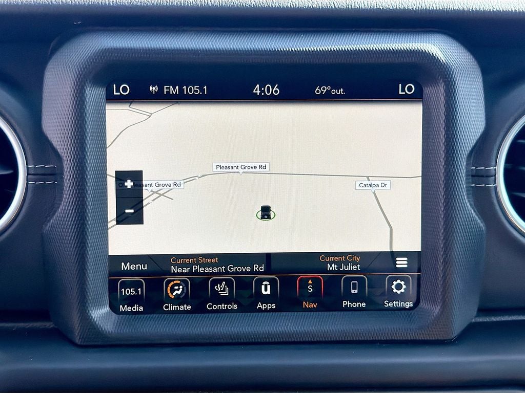 2022 Jeep Wrangler Unlimited Sahara 4x4
