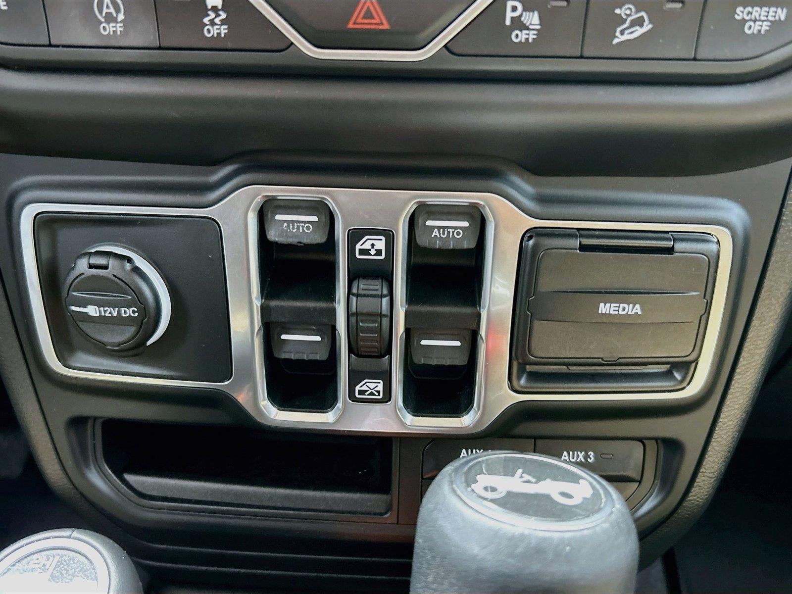 2018 Jeep Wrangler Unlimited Sahara 4x4