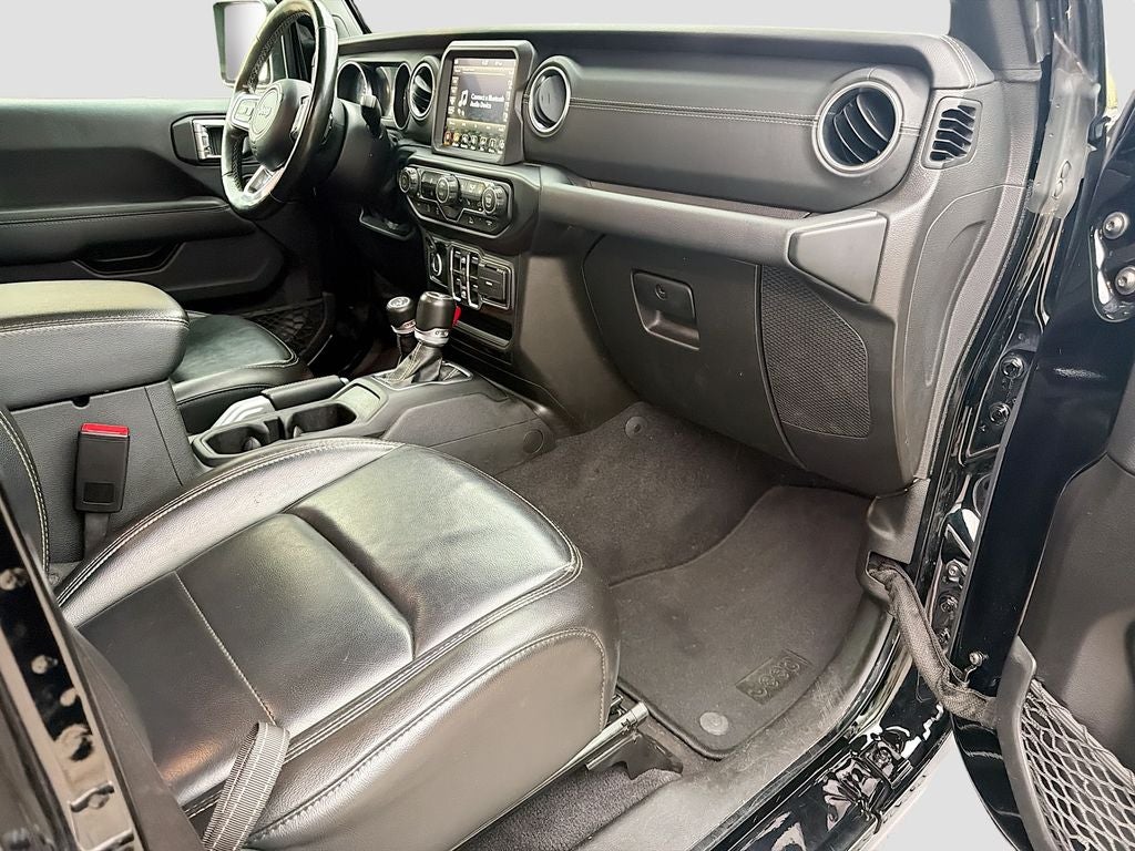 2022 Jeep Wrangler Unlimited Sahara 4x4