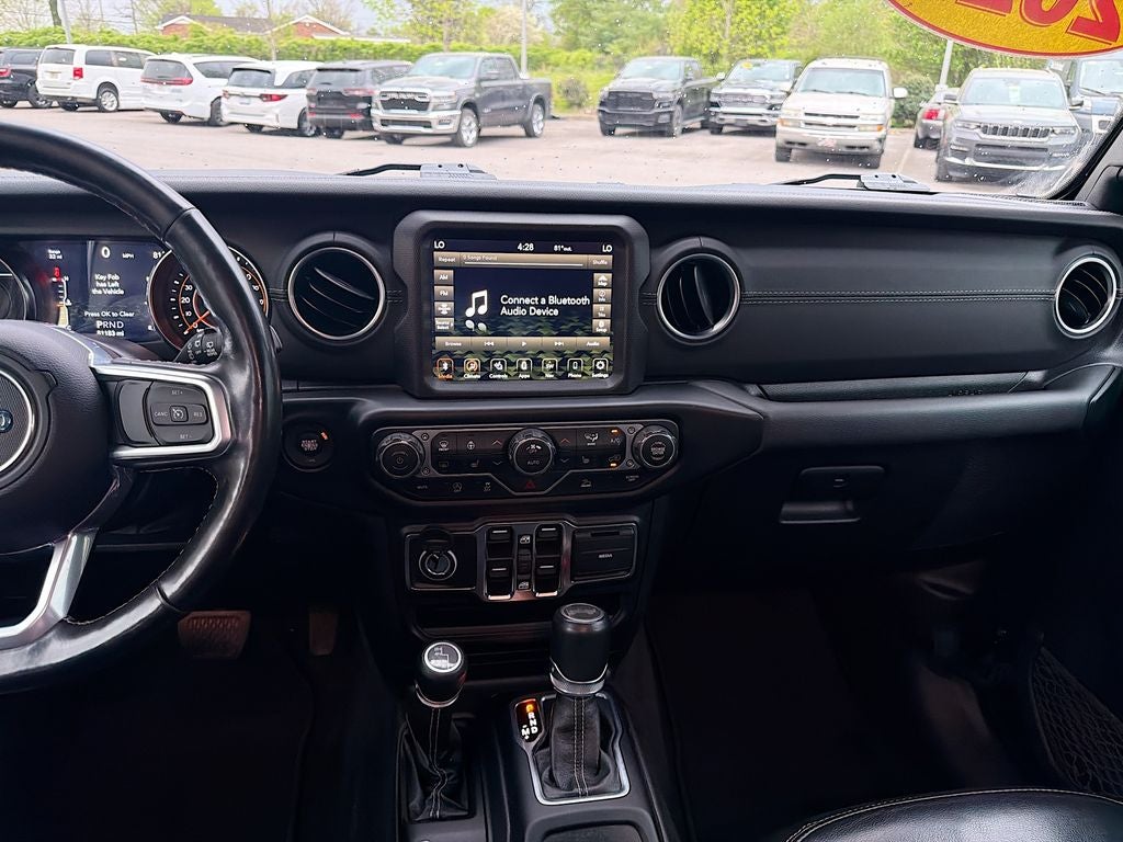 2022 Jeep Wrangler Unlimited Sahara 4x4