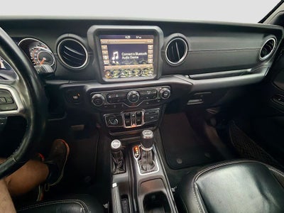 2022 Jeep Wrangler Unlimited Sahara 4x4