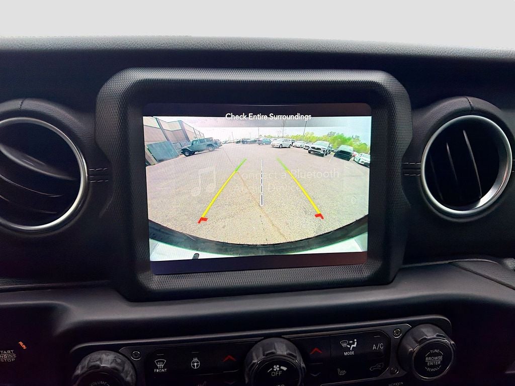 2022 Jeep Wrangler Unlimited Sahara 4x4