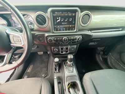 2022 Jeep Wrangler Unlimited Sahara 4x4