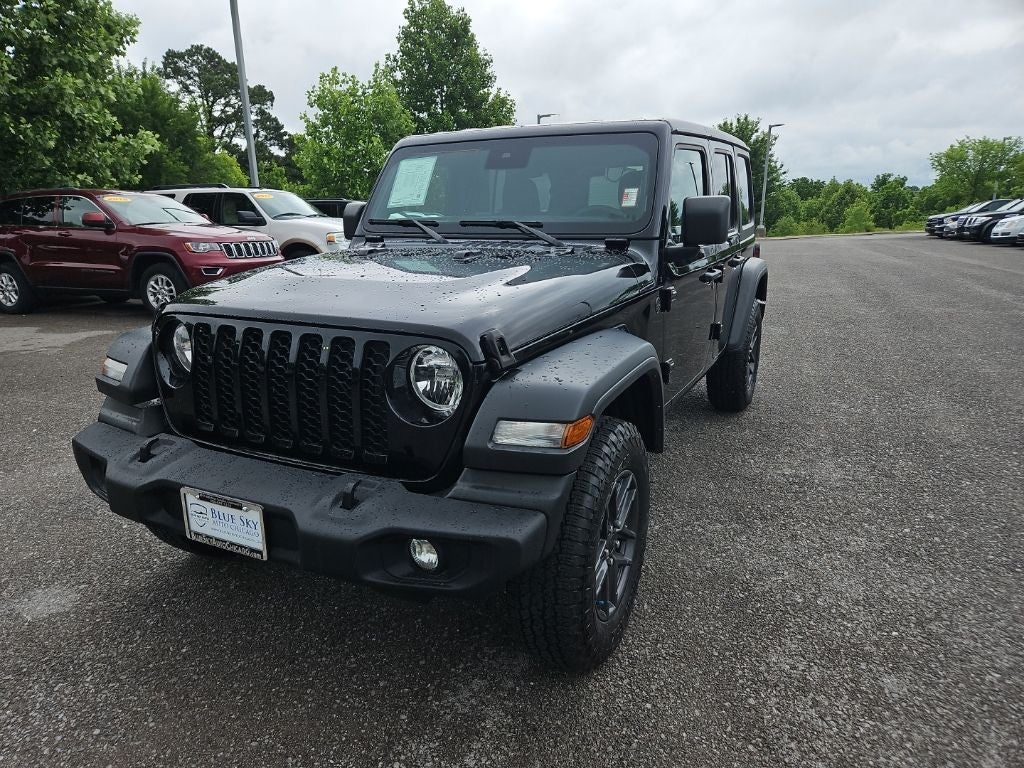2022 Jeep Wrangler Unlimited Sahara 4x4