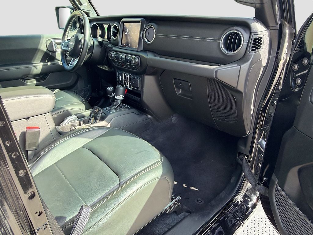 2022 Jeep Wrangler Unlimited Sahara 4x4