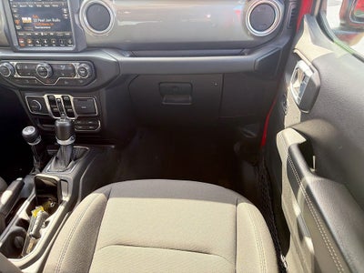 2022 Jeep Wrangler Unlimited Sahara 4x4