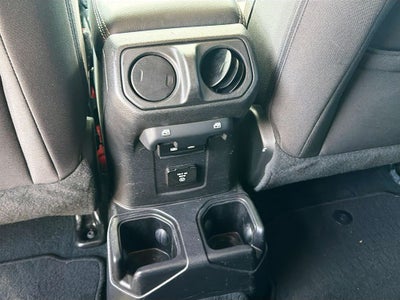 2022 Jeep Wrangler Unlimited Sahara 4x4