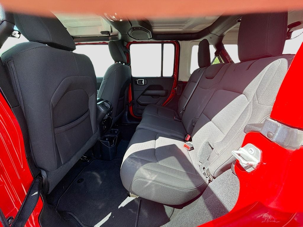 2022 Jeep Wrangler Unlimited Sahara 4x4