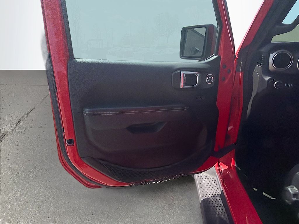 2022 Jeep Wrangler Unlimited Sahara 4x4