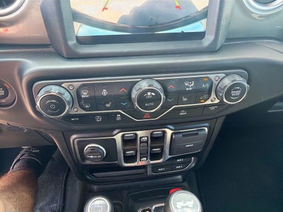 2022 Jeep Wrangler Unlimited Sahara 4x4