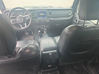 2022 Jeep Wrangler Unlimited Sahara 4x4