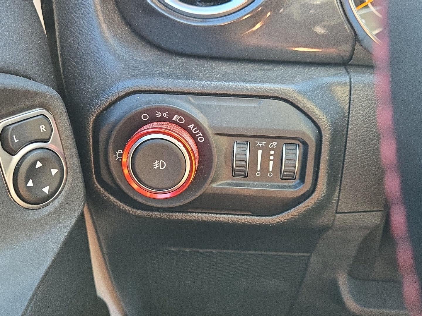 2022 Jeep Wrangler Unlimited Sahara Altitude 4x4