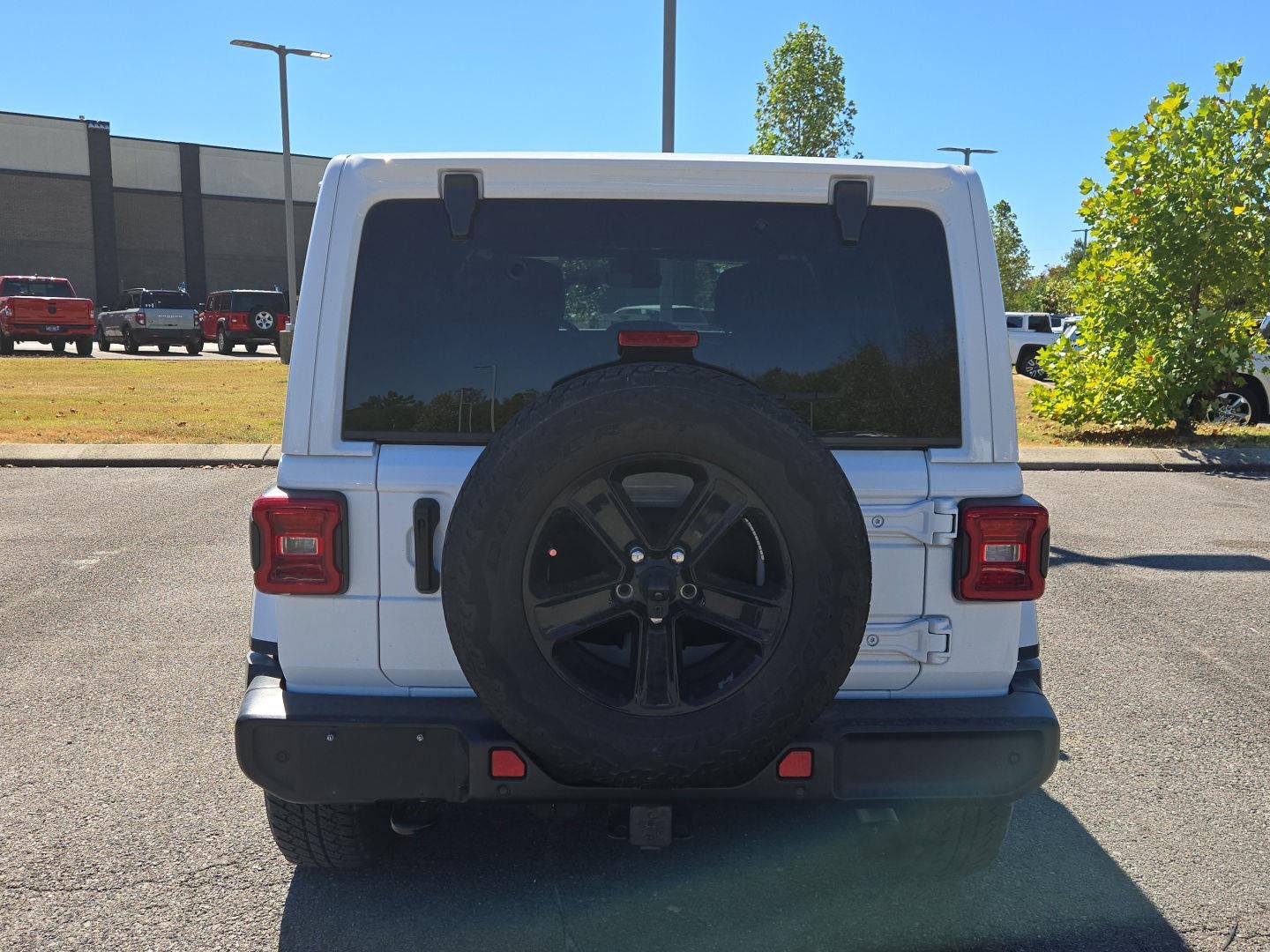2022 Jeep Wrangler Unlimited Sahara Altitude 4x4