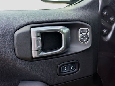 2022 Jeep Wrangler Unlimited Sahara 4x4