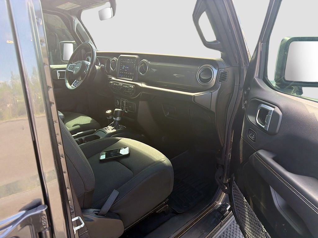 2022 Jeep Wrangler Unlimited Sahara 4x4