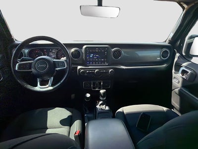 2022 Jeep Wrangler Unlimited Sahara 4x4