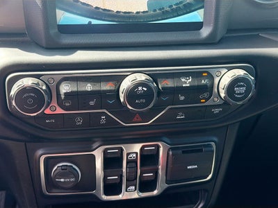 2022 Jeep Wrangler Unlimited Sahara 4x4