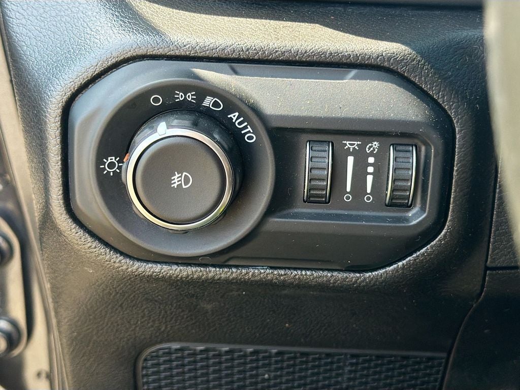 2022 Jeep Wrangler Unlimited Sahara 4x4