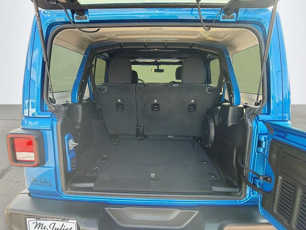 2022 Jeep Wrangler Unlimited Sahara 4x4