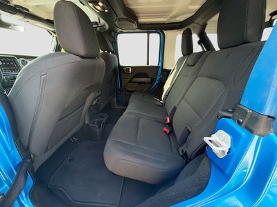 2022 Jeep Wrangler Unlimited Sahara 4x4