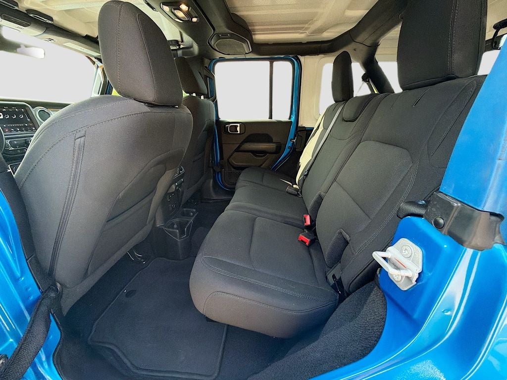 2022 Jeep Wrangler Unlimited Sahara 4x4