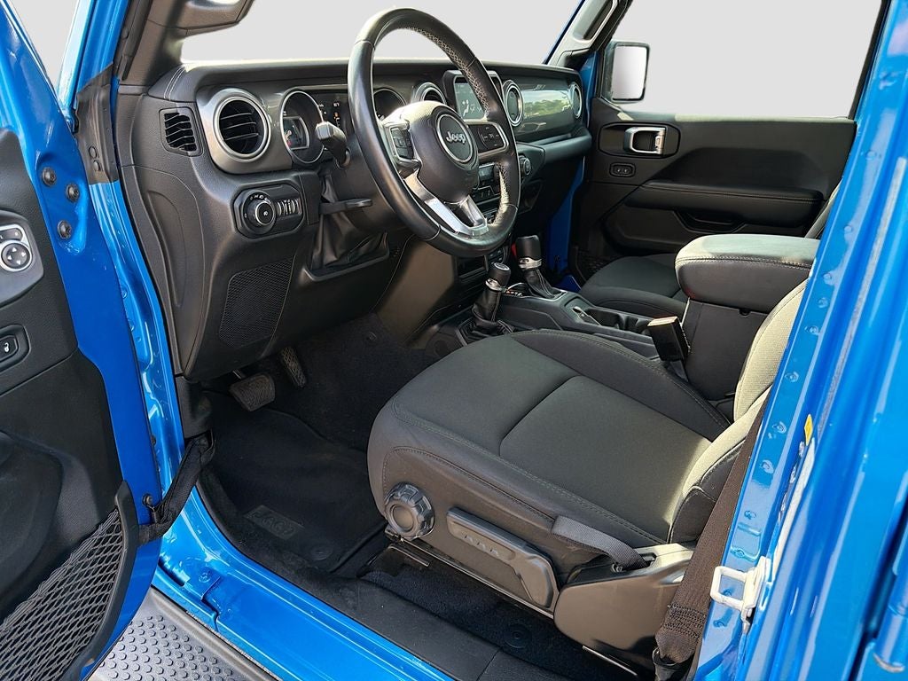 2022 Jeep Wrangler Unlimited Sahara 4x4