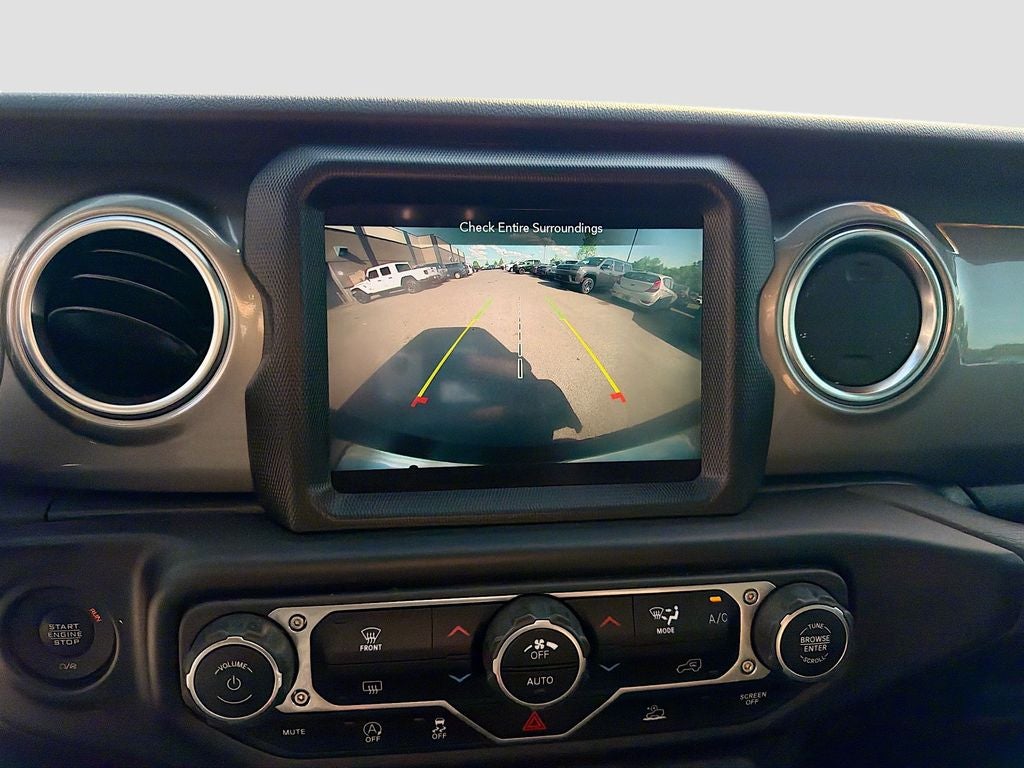 2022 Jeep Wrangler Unlimited Sahara 4x4