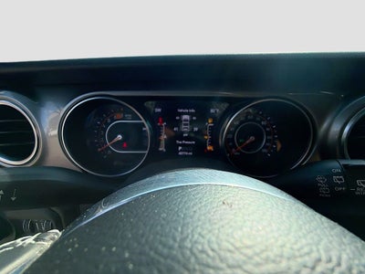 2022 Jeep Wrangler Unlimited Sahara 4x4