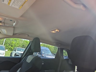 2014 Jeep Cherokee Sport