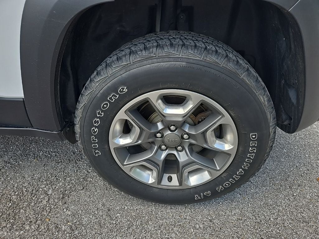 2019 Jeep Cherokee Trailhawk